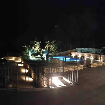 Villa Odysseus Pisaëtós
